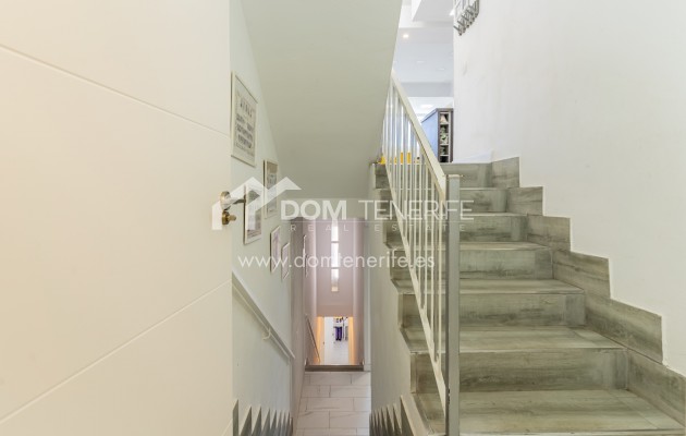 Sale - Townhouse -
Adeje - Los Menores