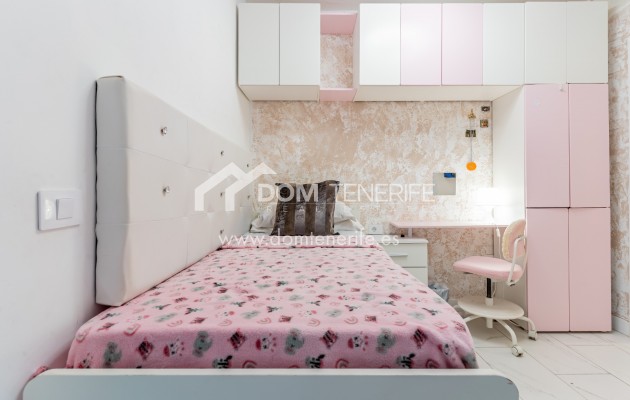 Sale - Townhouse -
Adeje - Los Menores