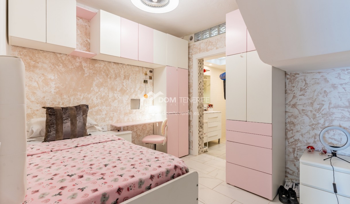 Sale - Townhouse -
Adeje - Los Menores