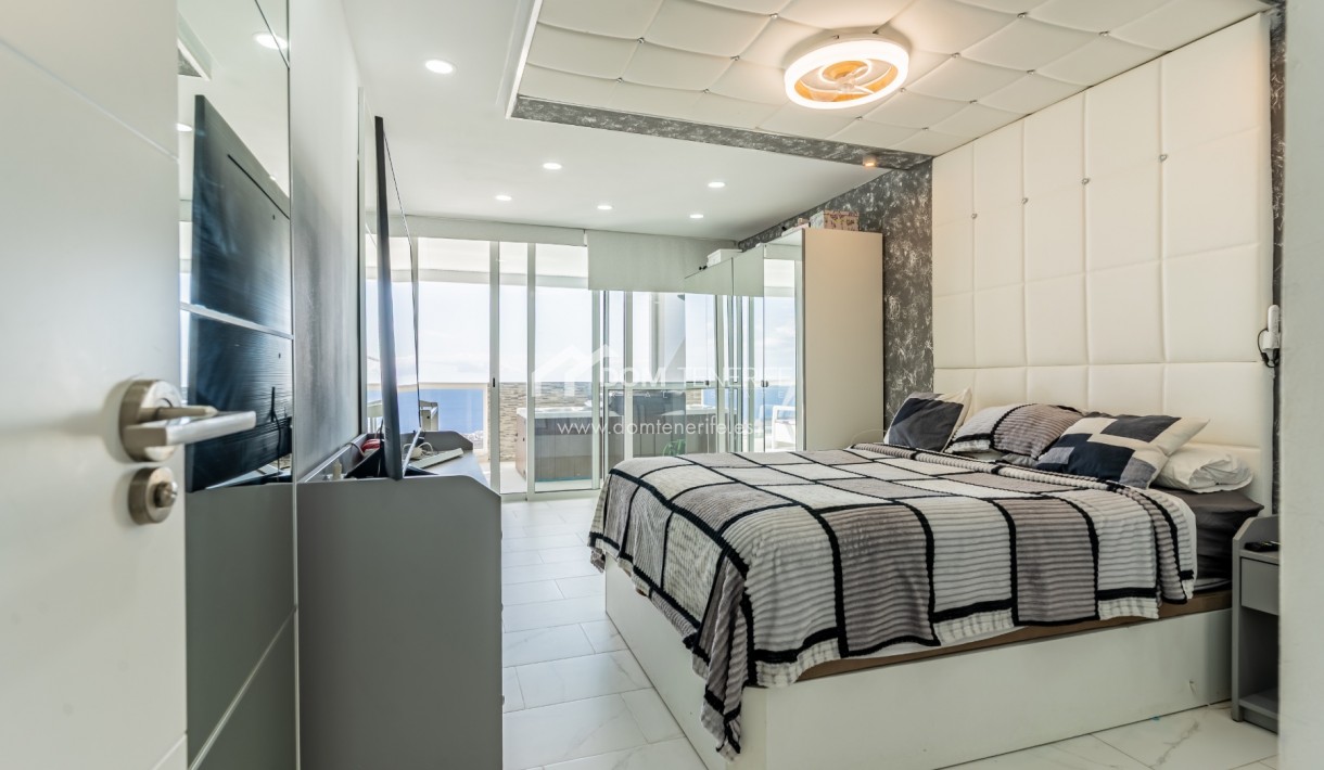 Sale - Townhouse -
Adeje - Los Menores