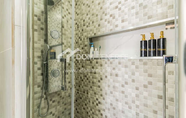 Sale - Townhouse -
Adeje - Los Menores