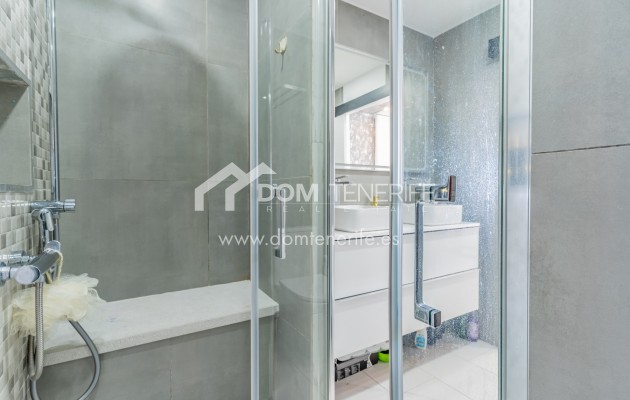 Sale - Townhouse -
Adeje - Los Menores