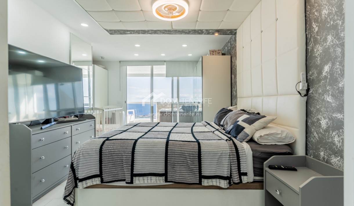 Sale - Townhouse -
Adeje - Los Menores