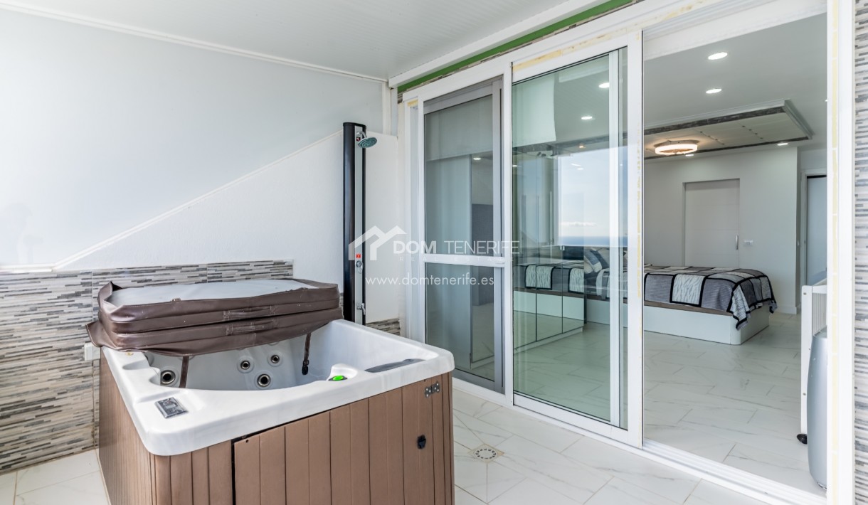 Sale - Townhouse -
Adeje - Los Menores