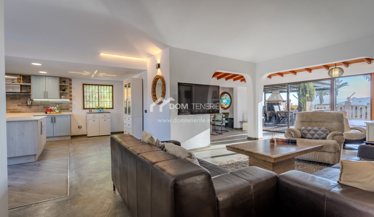 Sale - Villa -
San Miguel de Abona - Amarilla Golf