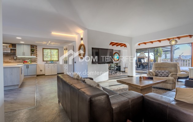 Sale - Villa -
San Miguel de Abona - Amarilla Golf