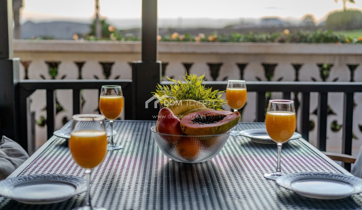 Sale - Villa -
San Miguel de Abona - Amarilla Golf