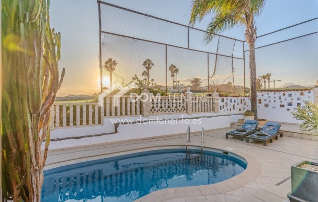 Sale - Villa -
San Miguel de Abona - Amarilla Golf