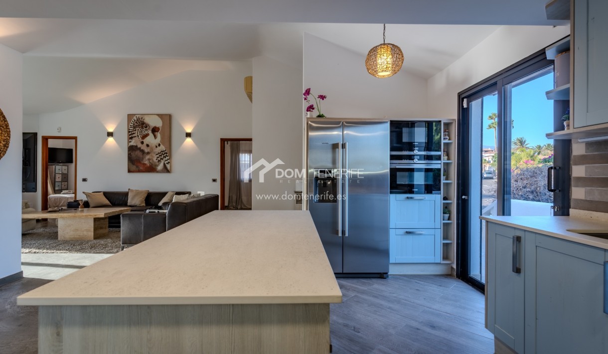 Sale - Villa -
San Miguel de Abona - Amarilla Golf