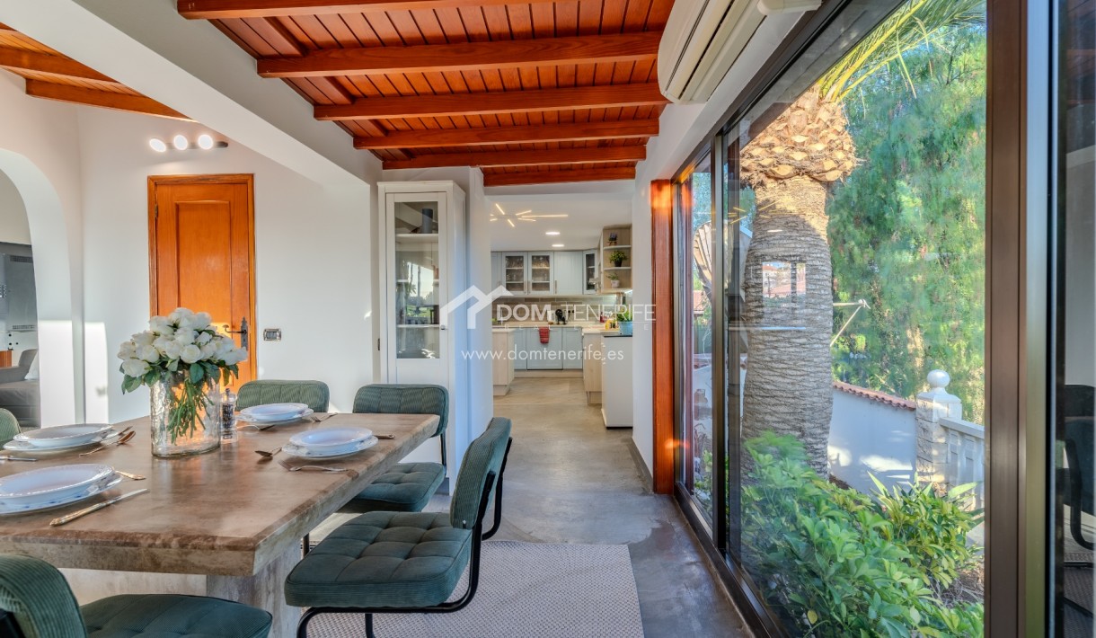 Sale - Villa -
San Miguel de Abona - Amarilla Golf