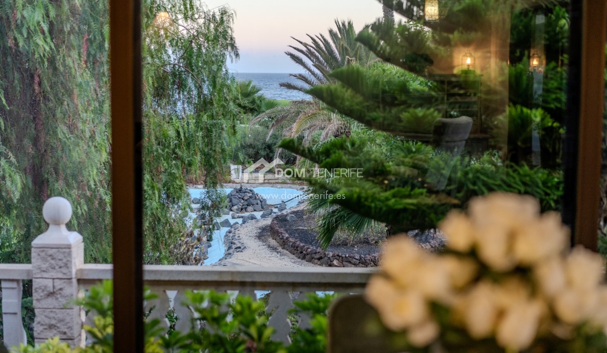 Sale - Villa -
San Miguel de Abona - Amarilla Golf