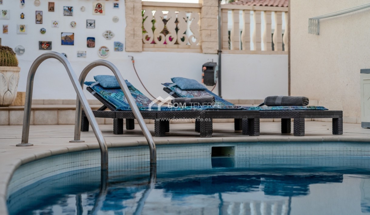 Sale - Villa -
San Miguel de Abona - Amarilla Golf