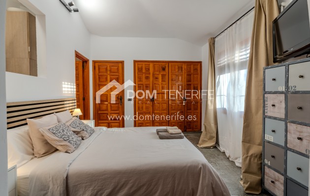 Sale - Villa -
San Miguel de Abona - Amarilla Golf