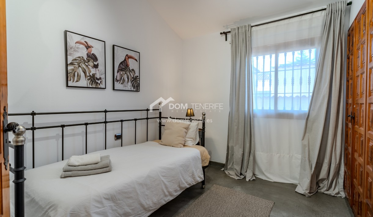 Sale - Villa -
San Miguel de Abona - Amarilla Golf