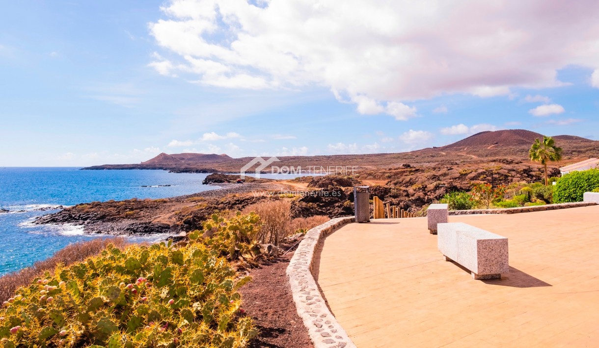 Sale - Villa -
San Miguel de Abona - Amarilla Golf
