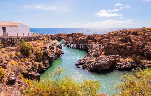 Sale - Villa -
San Miguel de Abona - Amarilla Golf
