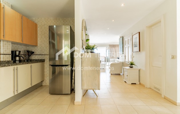 Sale - Semi-detached house -
Adeje - El Madroñal