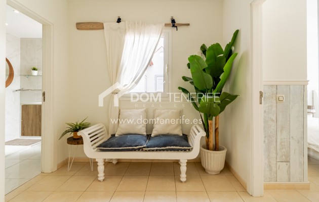 Sale - Semi-detached house -
Adeje - El Madroñal