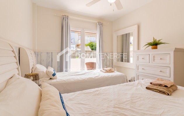Sale - Semi-detached house -
Adeje - El Madroñal