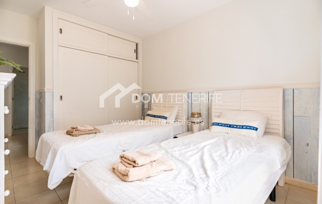 Sale - Semi-detached house -
Adeje - El Madroñal