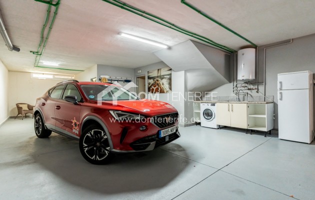Sale - Semi-detached house -
Adeje - El Madroñal