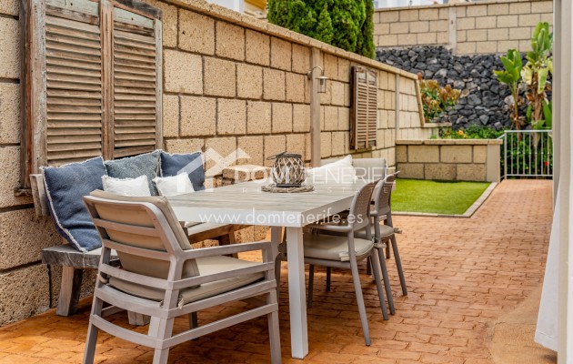 Sale - Semi-detached house -
Adeje - El Madroñal