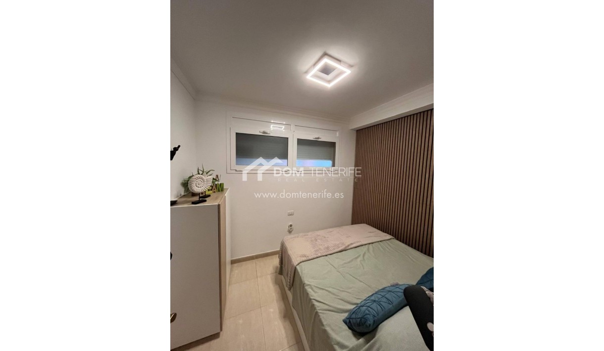 Wiederverkauf - Wohnung -
Adeje - Roque del Conde
