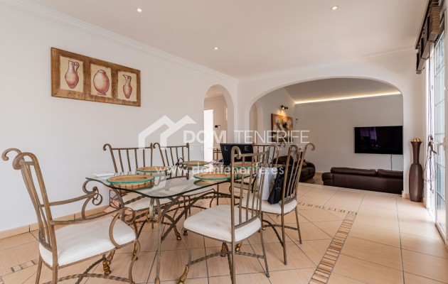 Venta - Chalet independiente -
Adeje - Callao Salvaje