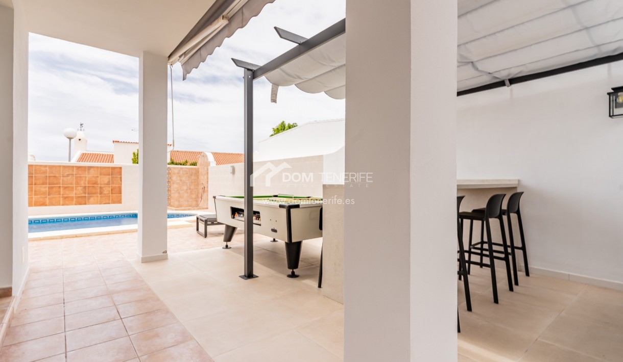 Venta - Chalet independiente -
Adeje - Callao Salvaje