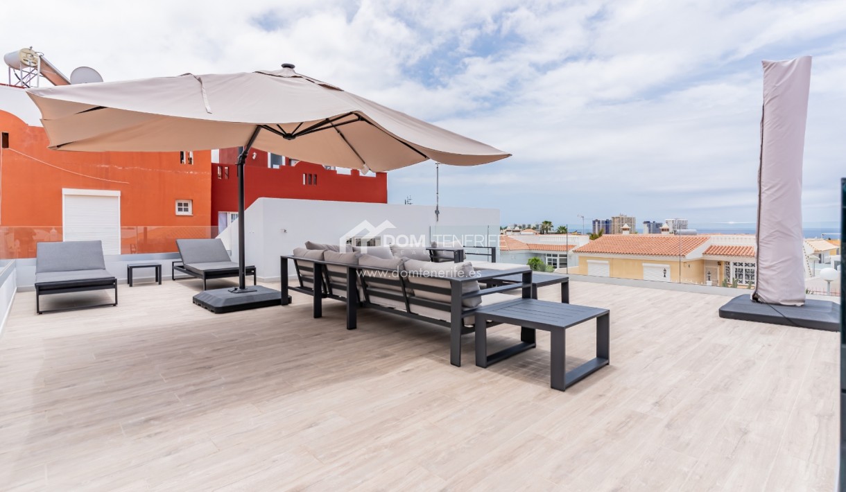 Venta - Chalet independiente -
Adeje - Callao Salvaje