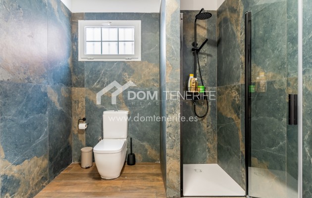 Venta - Chalet independiente -
Adeje - Callao Salvaje