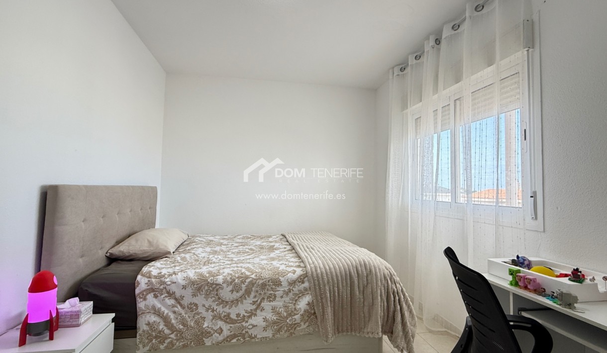 Sale - Apartment -
Adeje - El Madroñal