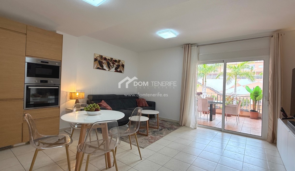 Sale - Apartment -
Adeje - El Madroñal