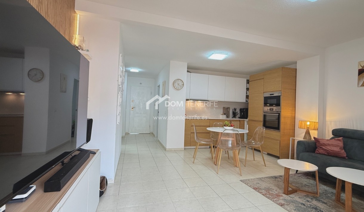 Sale - Apartment -
Adeje - El Madroñal