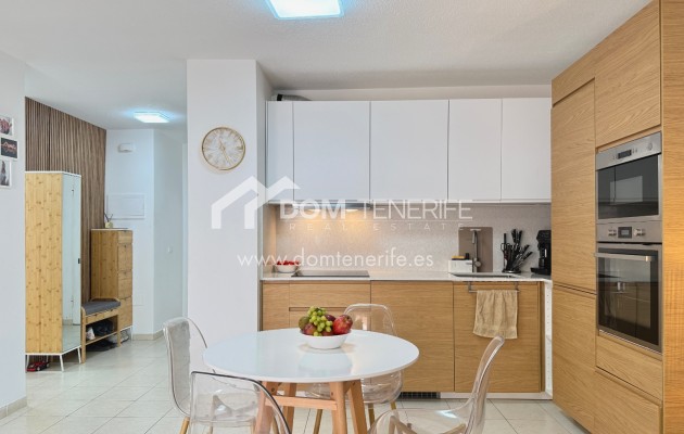 Sale - Apartment -
Adeje - El Madroñal