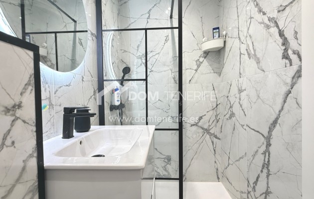 Sale - Apartment -
Adeje - El Madroñal