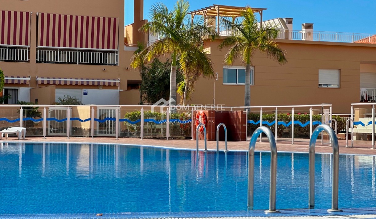 Sale - Apartment -
Adeje - El Madroñal