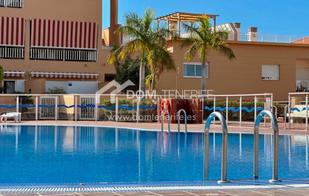 Sale - Apartment -
Adeje - El Madroñal