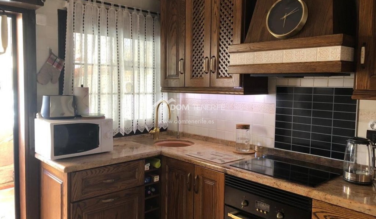 Long term rent - Townhouse -
Guía de Isora  - Alcalá