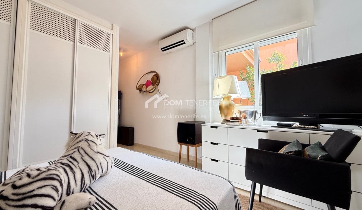 Sale - Apartment -
Arona - Chayofa