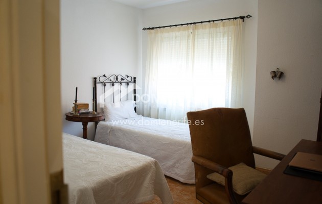 Revente - Maison de ville -
Adeje - Roque del Conde
