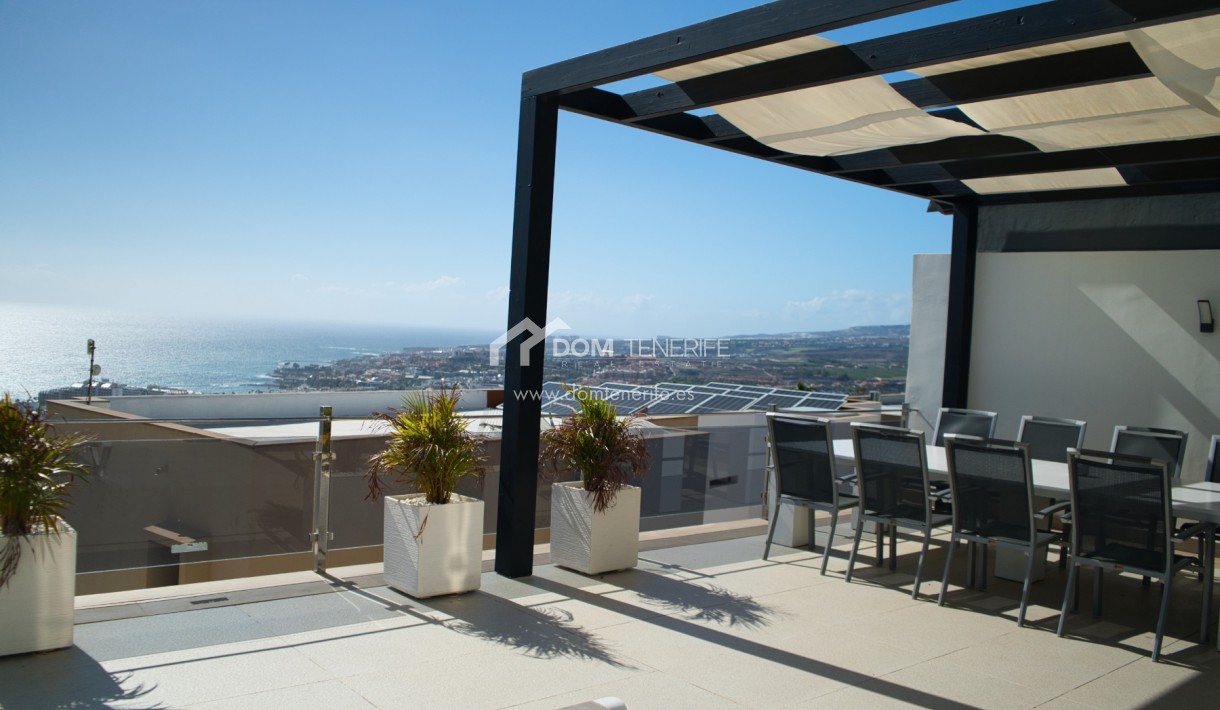 Revente - Villa -
Adeje - San Eugenio Alto