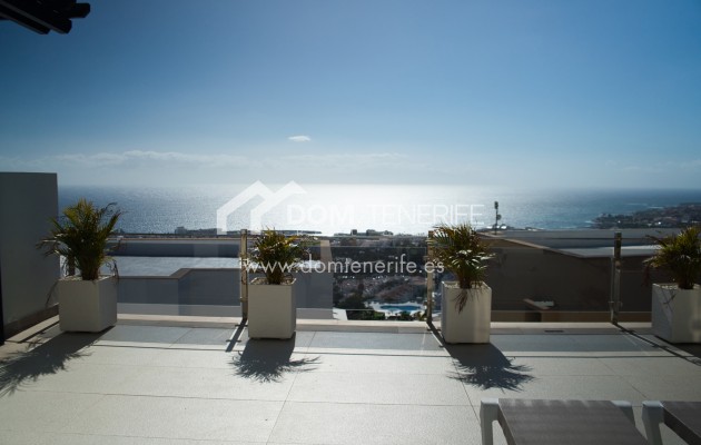 Revente - Villa -
Adeje - San Eugenio Alto