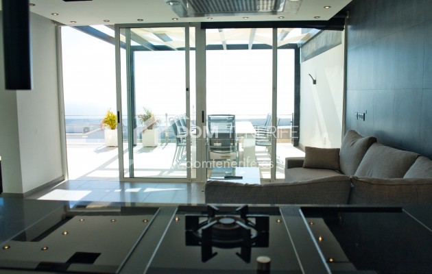 Revente - Villa -
Adeje - San Eugenio Alto