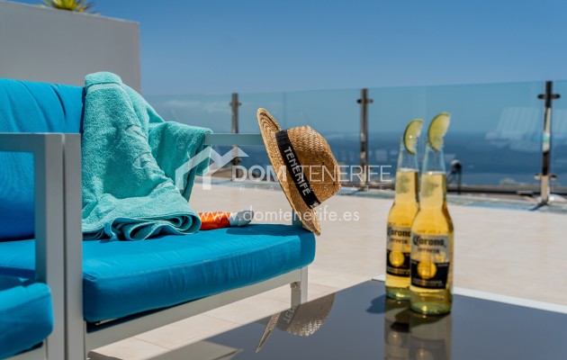 Short term rent - Semi-detached house -
Adeje - San Eugenio Alto