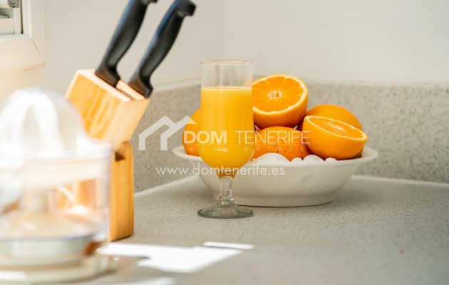 Short term rent - Semi-detached house -
Adeje - San Eugenio Alto