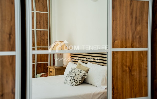 Short term rent - Semi-detached house -
Adeje - San Eugenio Alto