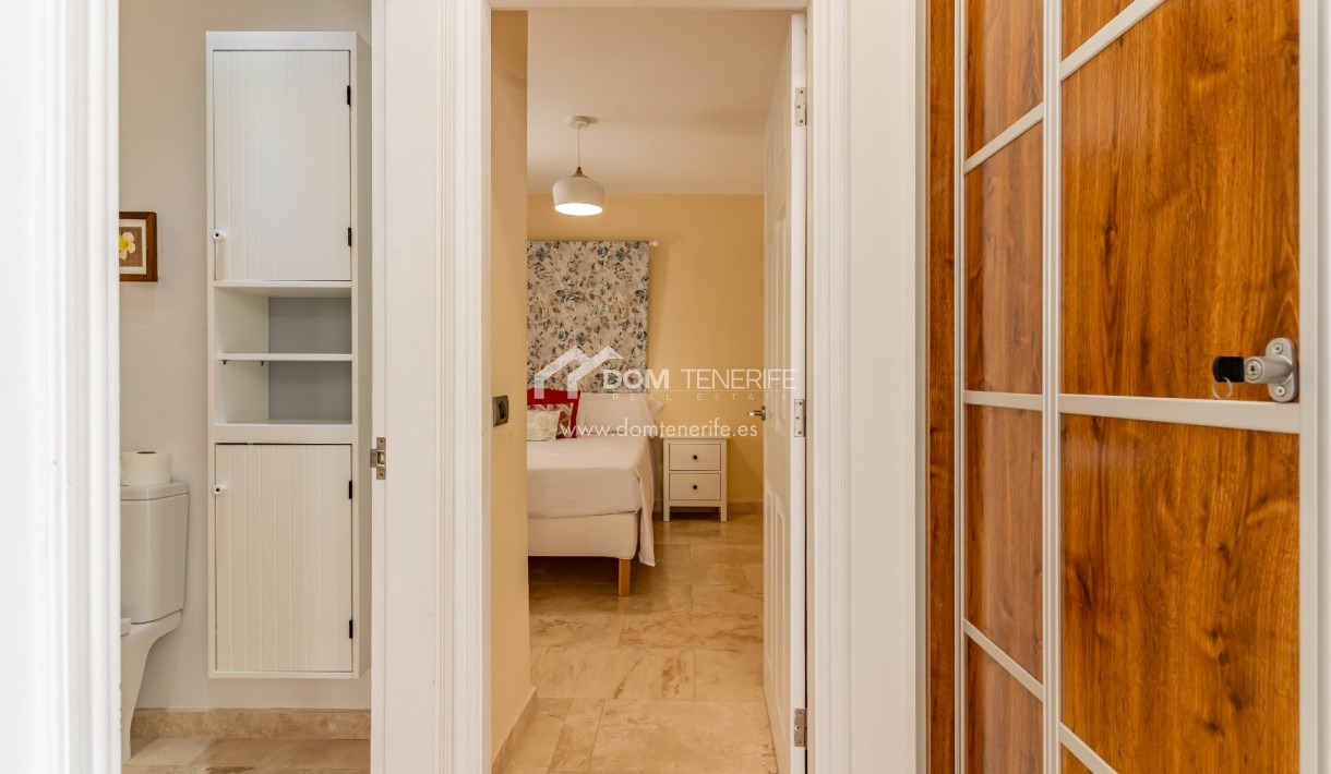 Kurzzeitmiete - Zweifamilienhaus -
Adeje - San Eugenio Alto