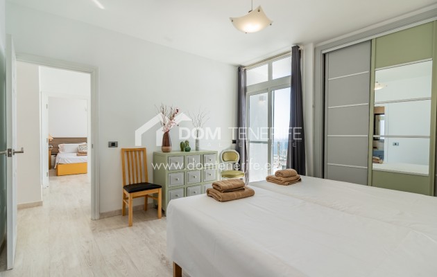 Kurzzeitmiete - Zweifamilienhaus -
Adeje - San Eugenio Alto