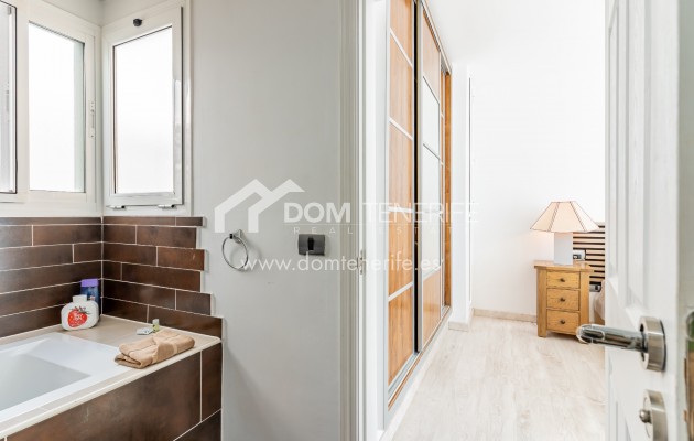 Kurzzeitmiete - Zweifamilienhaus -
Adeje - San Eugenio Alto